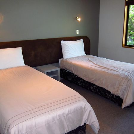 St James Apartments Queenstown Exterior foto