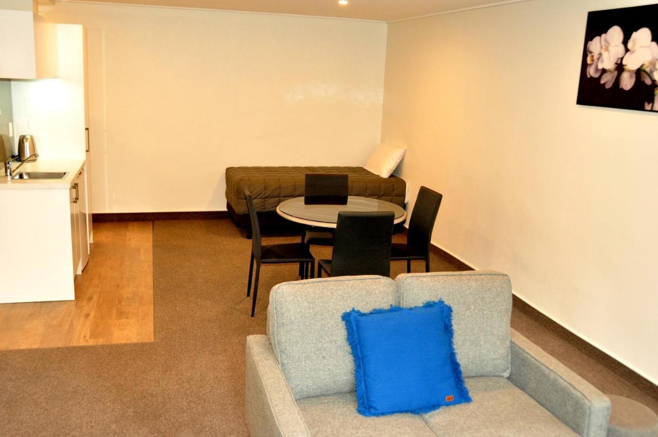 St James Apartments Queenstown Exterior foto