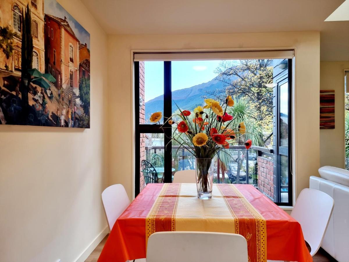 St James Apartments Queenstown Exterior foto
